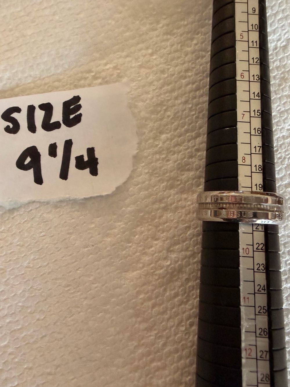 Men's Silver Tone Engraved Jesus & Cross Religious Band Ring - Size 9.25